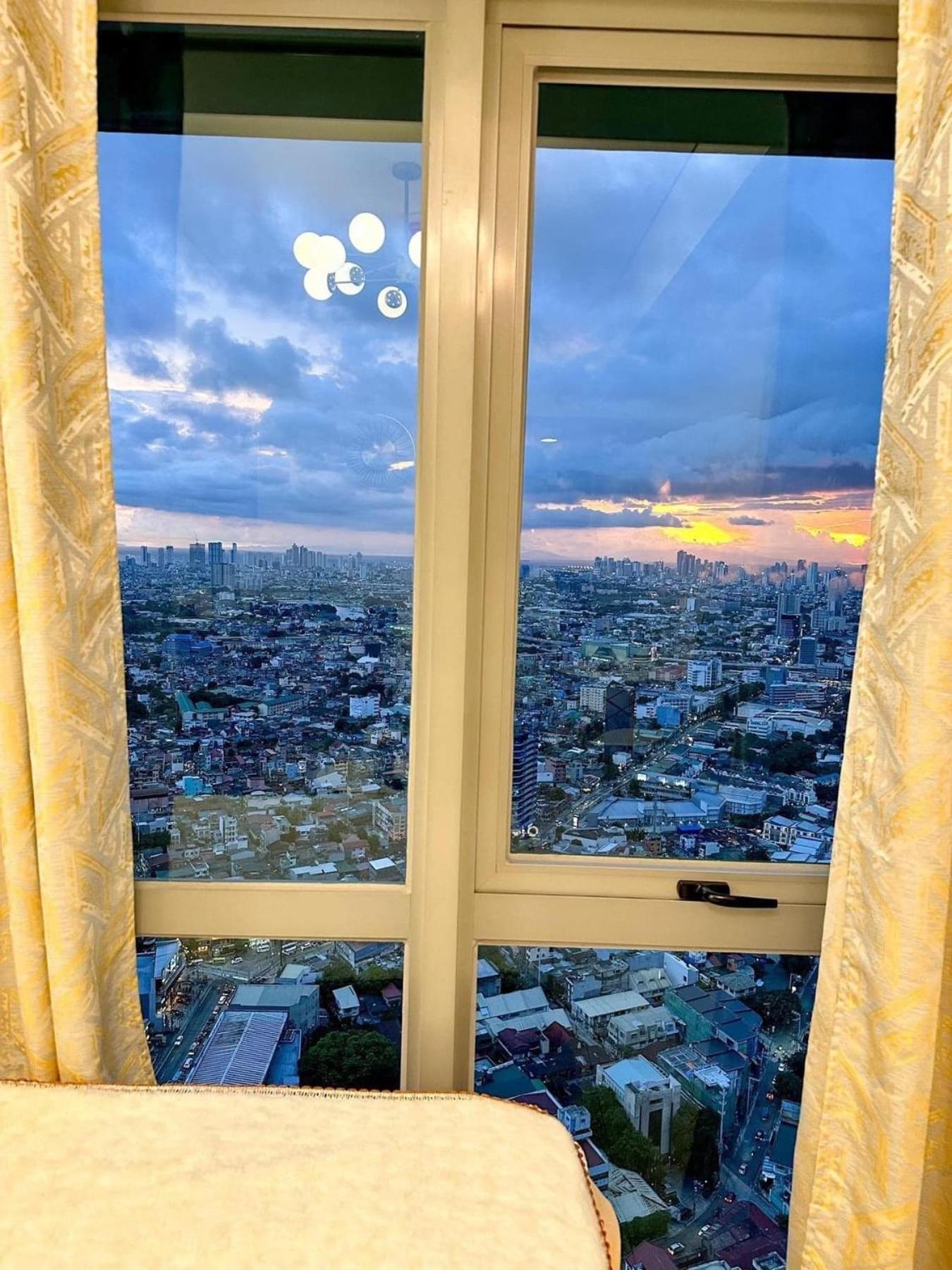 Staycation * Mandaluyong
